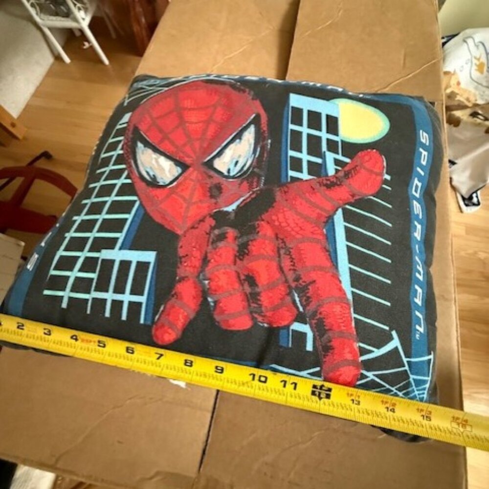 Vintage Marvel, the Movie - Spider-Man Pillow 2002 15" Rare Y2K 2000s - Picture 5 of 5